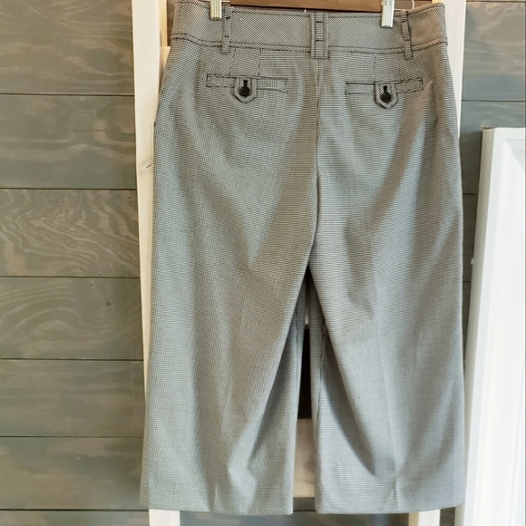 Ann Taylor Black & White Houndstooth Wide Leg Capri Pants, sz 8 - Picture 6 of 8